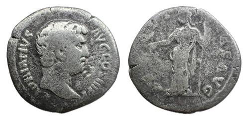 266   -  Hadriano, 117-138. Denario , Roma, 137-138.(RIC 228)