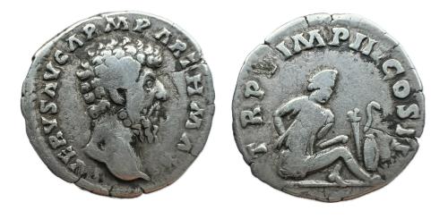 290   -  LUCIO VERO. Denario. Roma.  166 d.C.(RIC-540;)