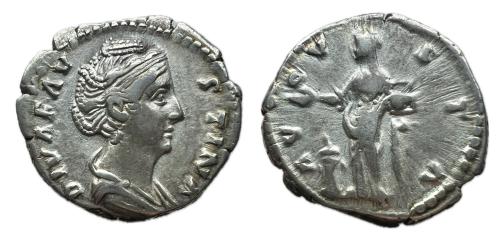294 - Diva Faustina. Denario. 140-141 d.C. Roma. (Ric-III 370). (Bmcre-440). (Rsc-116).
