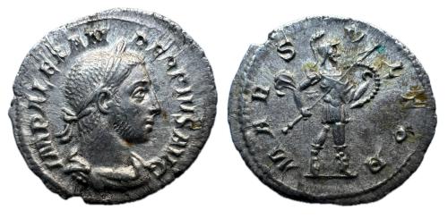 339 - Alejandro Severo. Denario. 231-235 d.C. Roma. (Ric-246). (Bmcre-833). (Rsc-161a).