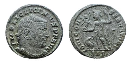 403   -  Licinio I. Follis. 315-316 d.C. Siscia. (Spink-15212). (Ric-424)