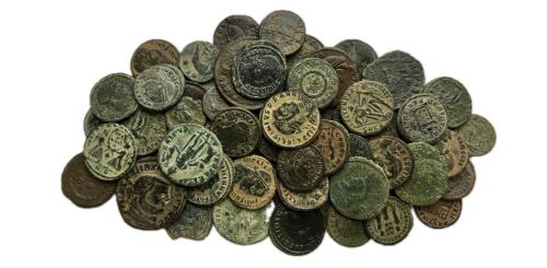 443   -  Lote compuesto por 60 monedas de bajo imperio.