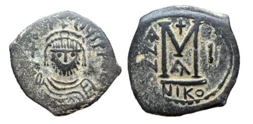 140   -  Maurice Tiberio Follis. Nicomedia, 582-602