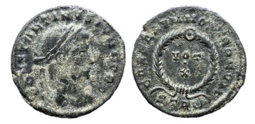 246   -  Constantino II, como César, BI Nummus. Tréveri, 323-324 d.C.(RIC VII 441.)