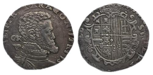 304 - Felipe II (1556-1598). 1/2 ducado. Nápoles. GR/VP. (Vti-355). (Mir-171/2)