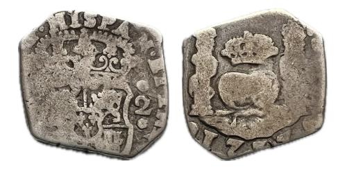 353 - Felipe V (1700-1746). 2 reales. 1737. Guatemala. (J). (Cal-681). Ag. 6,47 g. Fecha completa. Bonito tono.